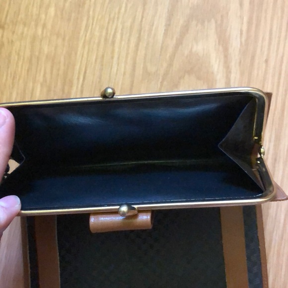 Norfolk genuine hide wallet - Picture 3 of 6